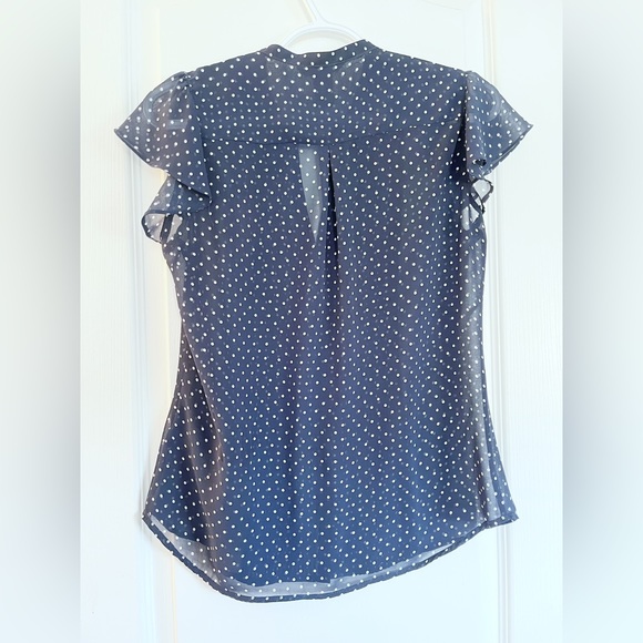 H&M Navy blue V-Neck Pint-Tuck blouse - Picture 3 of 7